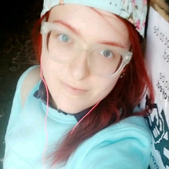 Meet your Posher, Grace - Picture 3 of 4